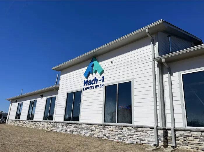 Mach-1 Express Wash of Corinth Picture 6