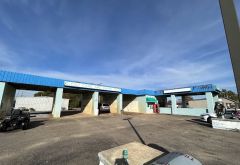 Mr. Bubbles Car Wash photo 4