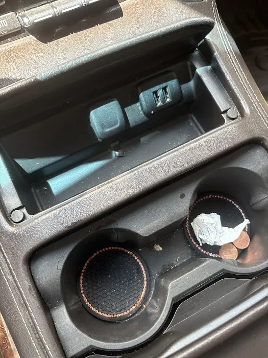 Columbia Car Wash Picture 8