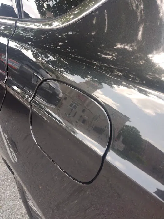 Columbia Car Wash Picture 6