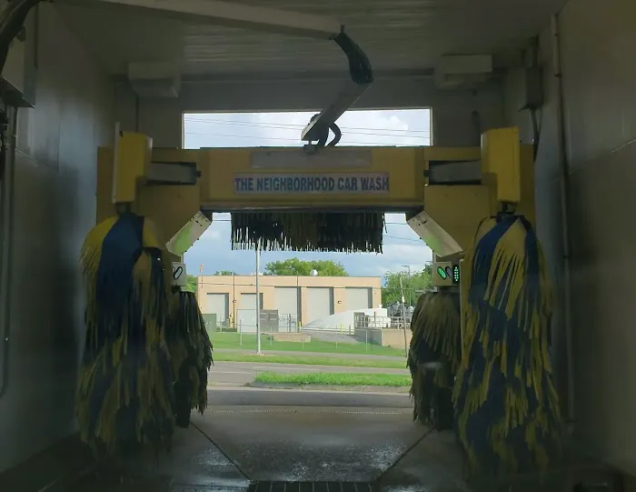 Big Kahuna Car Wash - Columbia Picture 8