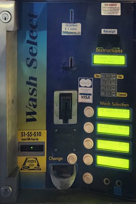 Sparkle Clean Auto Wash Picture 2