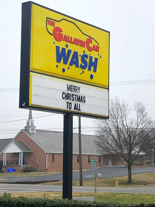 The Gallatin Carwash Picture 8