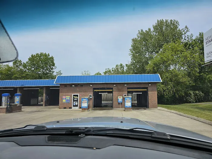 The Gallatin Carwash Picture 6