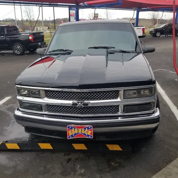 Screaming Eagle Express Car Warsh Picture 4