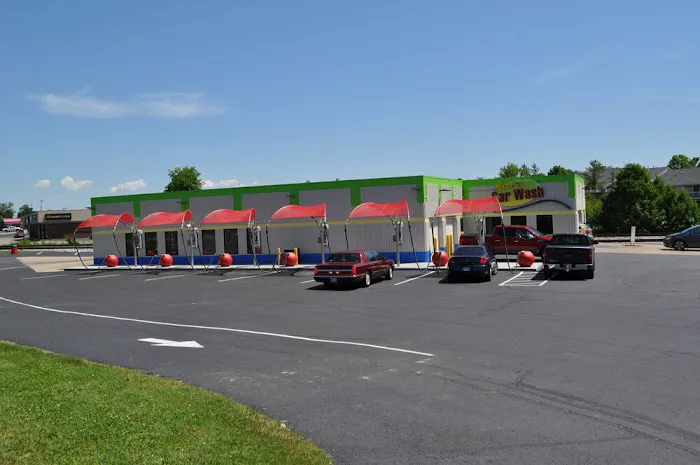 Mister G's Car Wash Picture 10