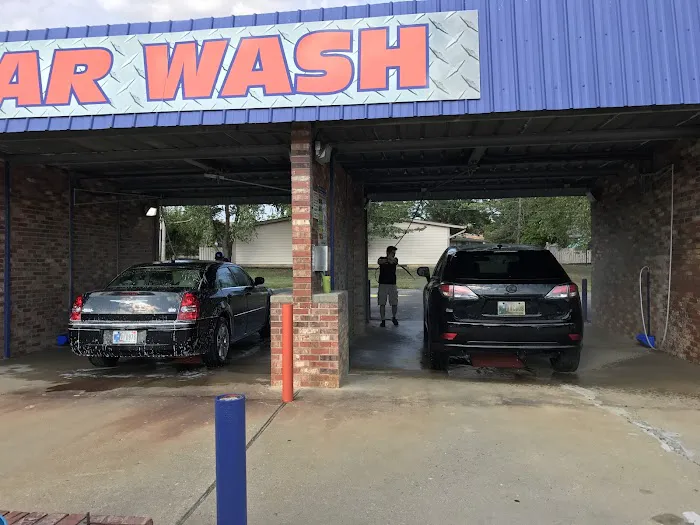 Starlit Car Wash Picture 4