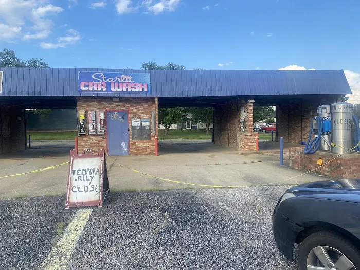 Starlit Car Wash Picture 3