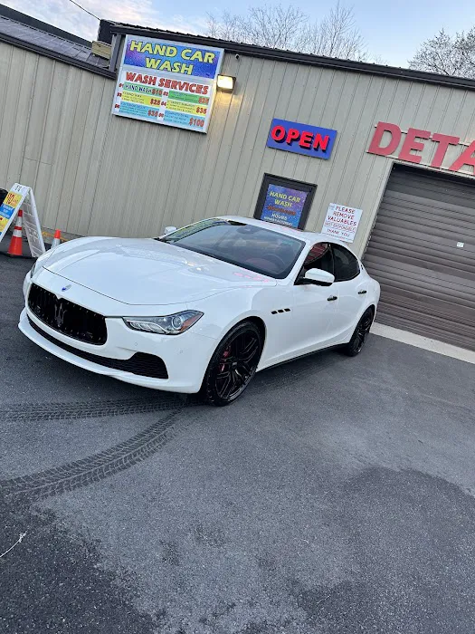 HAND Car Wash Picture 5