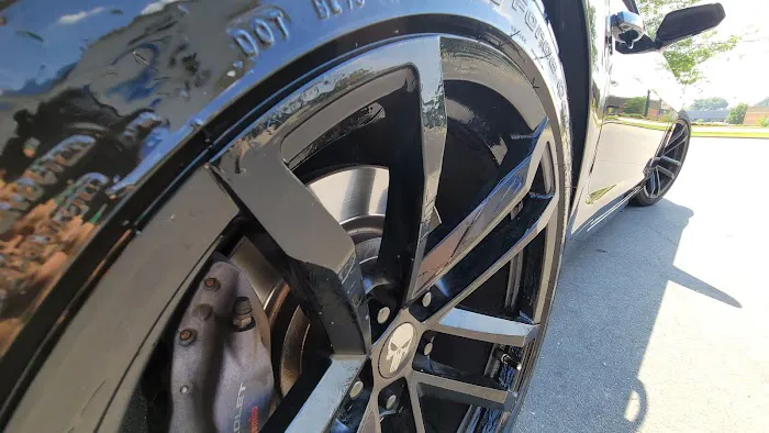 Zips Car Wash Picture 3