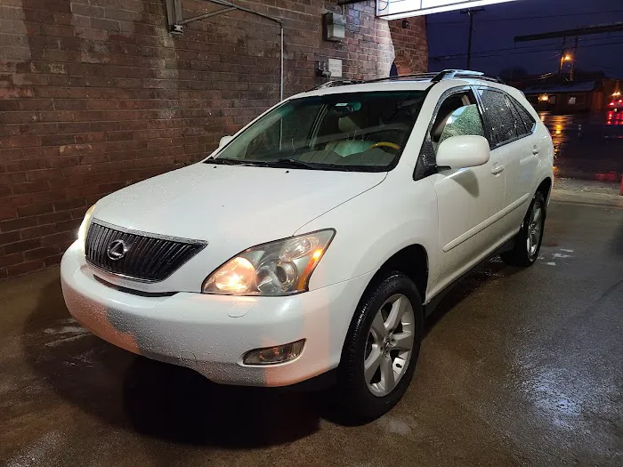 Joe's Car Wash Picture 3