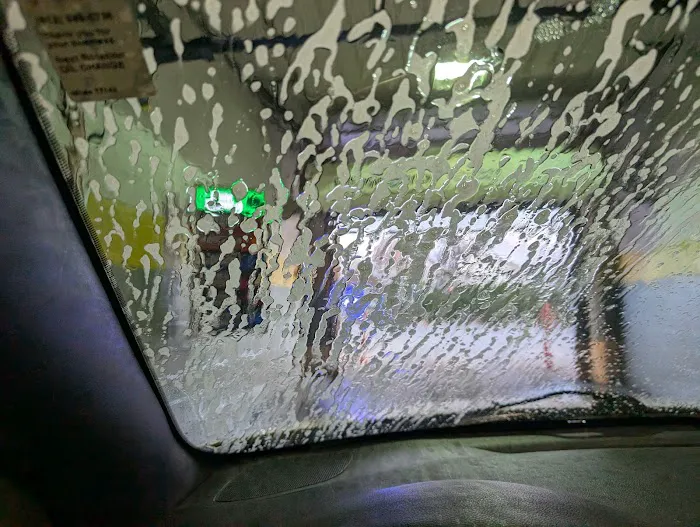 2 Touchless Automatics Broadway Carwash Picture 1