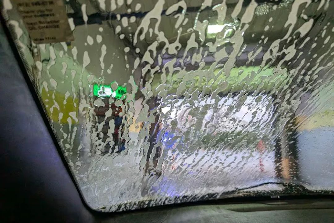 2 Touchless Automatics Broadway Carwash