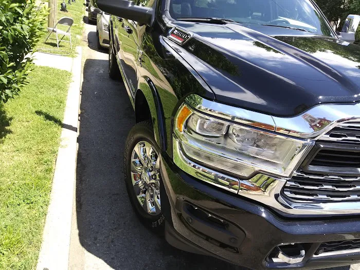 Crystal Clean Car Wash Picture 4