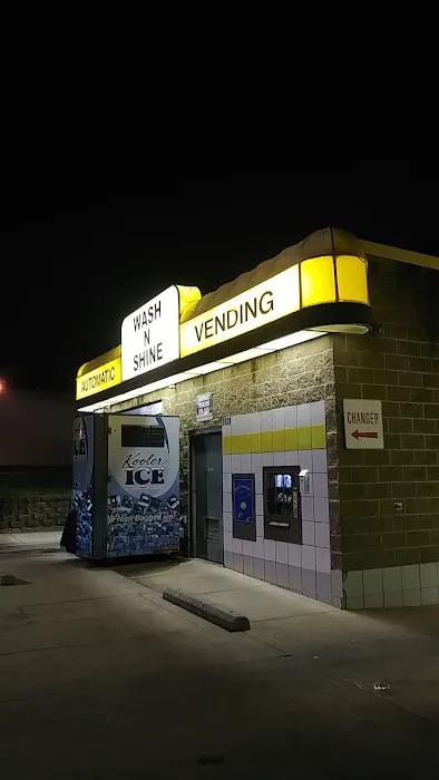 Wash-N-Shine Car Wash Picture 1