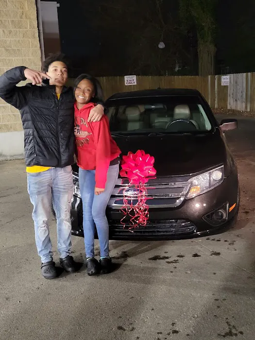 Wash-N-Shine Car Wash Picture 7