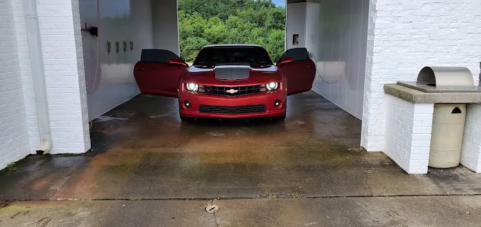 Xtreme Kleen Car Wash Picture 3