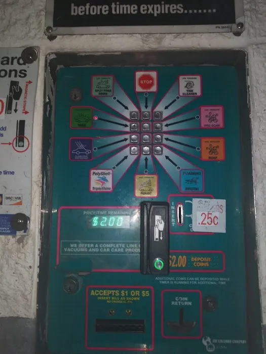 Hurricane Bay Carwash Picture 3