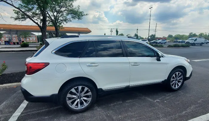 Speedwash Car Wash Picture 1