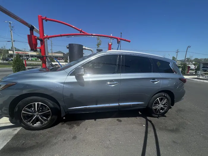 Speedwash Car Wash Picture 5