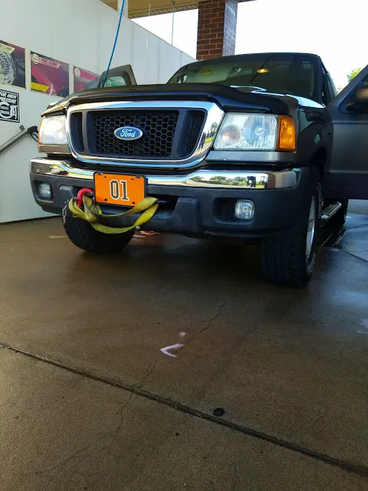 Moby's Auto Spa Picture 3