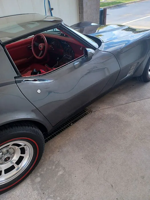 Moby's Auto Spa Picture 6