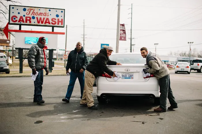 Clementine's Carwash Picture 4