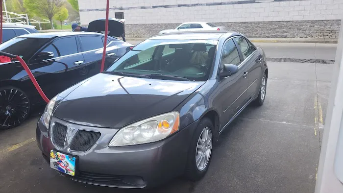 Zips Car Wash Picture 10