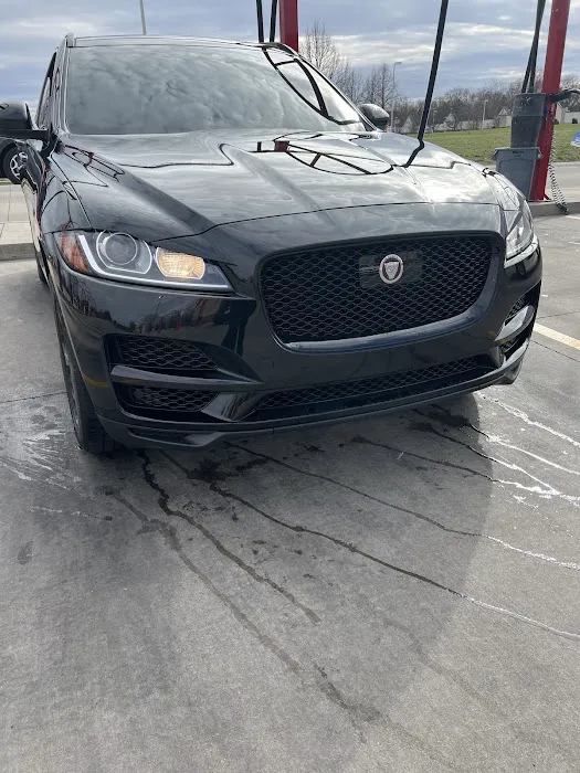 Zips Car Wash Picture 8