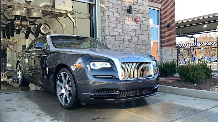 Mr. Sparkle Auto Spa Picture 3