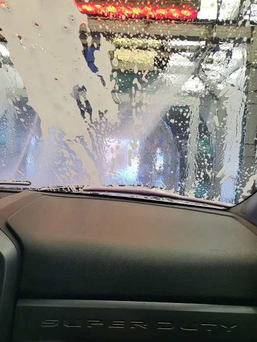 Sparkle Express Car Wash Picture 3