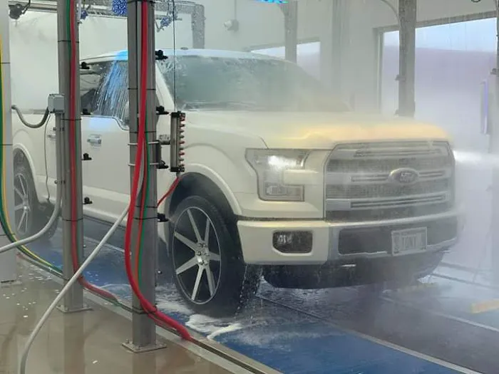 Sparkle Express Car Wash Picture 4