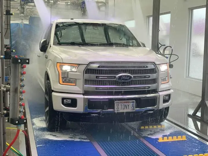 Sparkle Express Car Wash Picture 7