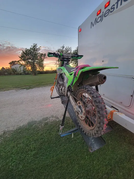 Premier Car Wash Picture 3