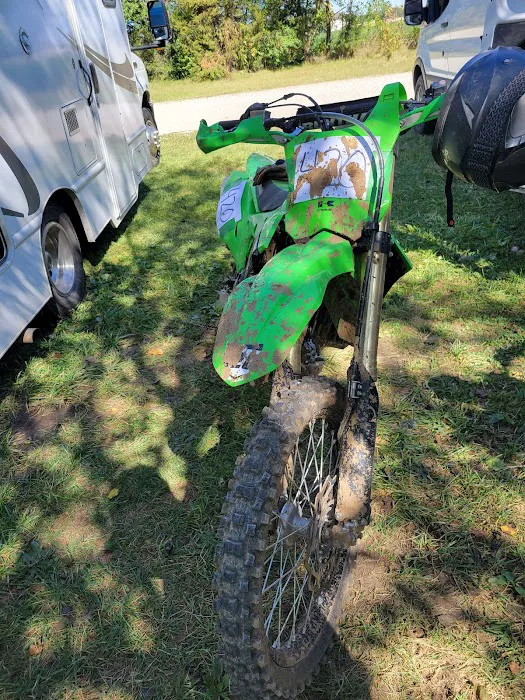 Premier Car Wash Picture 4