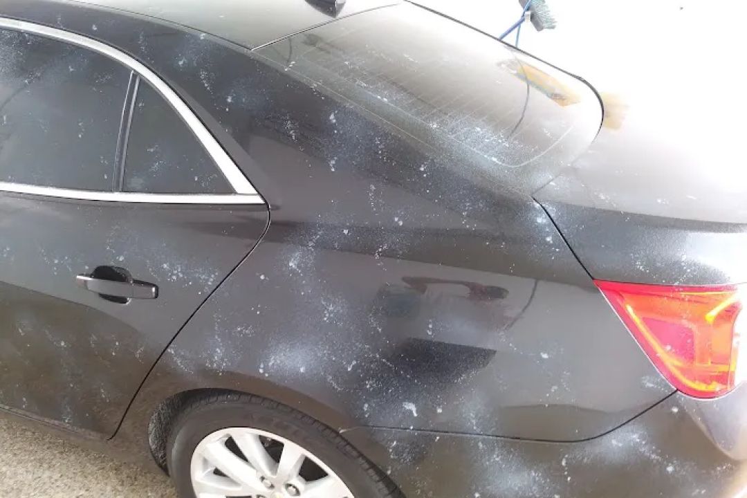 Deno's Car Wash