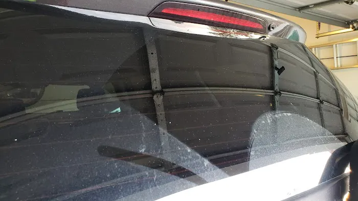 Express Wash Picture 1