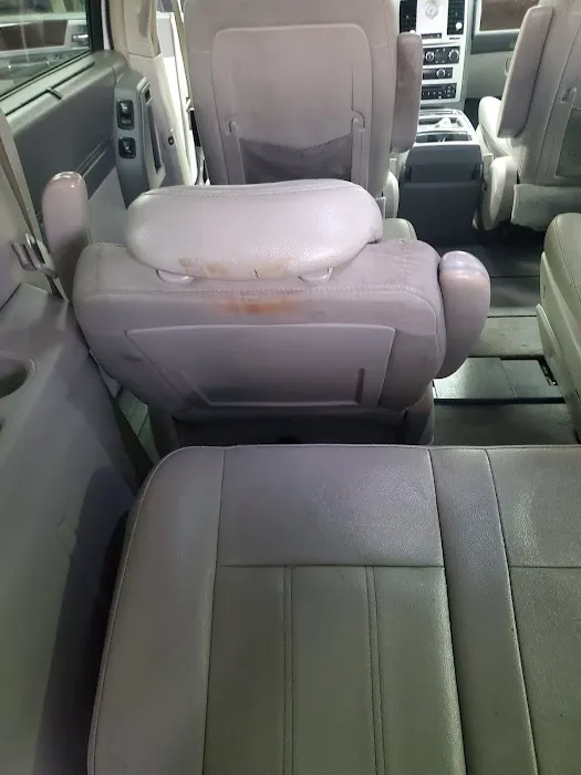 Fuller's Carwash & Detail Center Picture 6