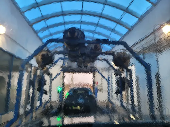 WashU Car Wash Picture 6