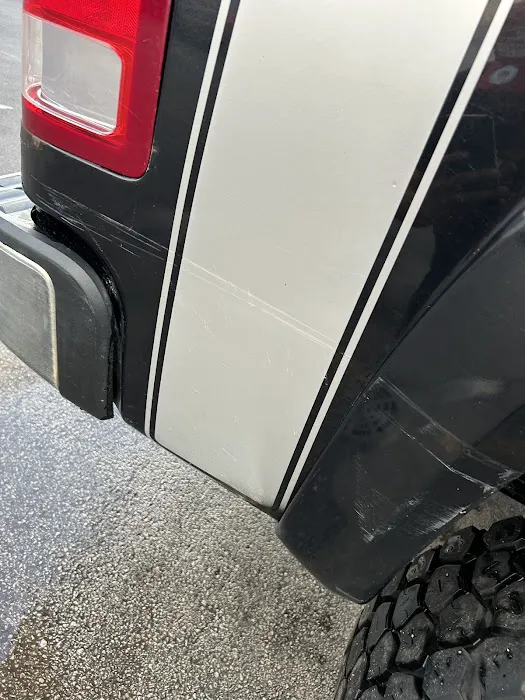 Fuller's Express Carwash Picture 3