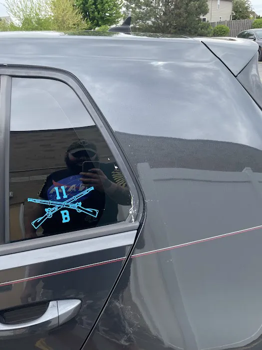 Fuller's Express Carwash Picture 6