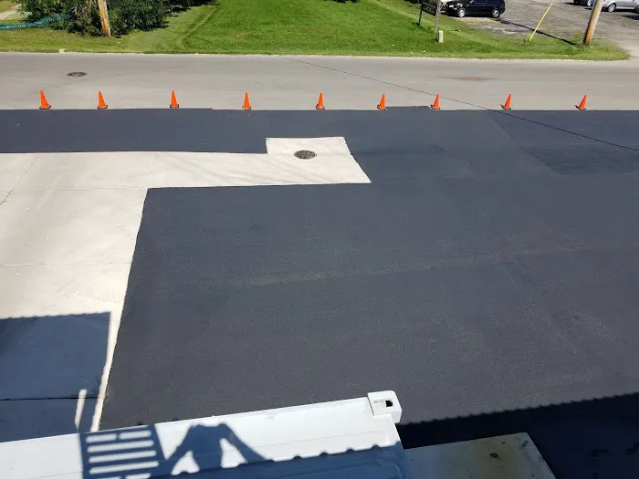 G & L Carwash Picture 3