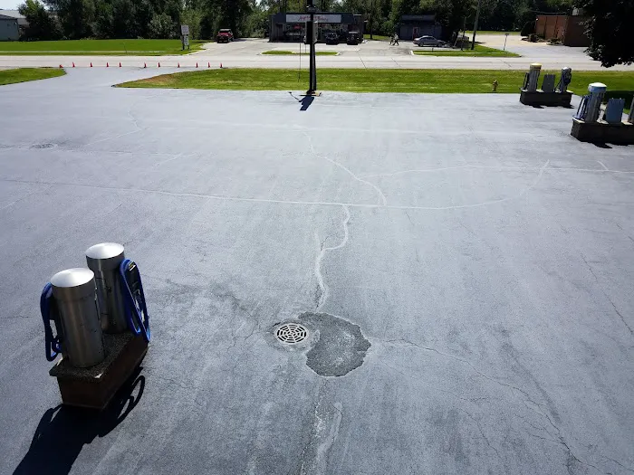 G & L Carwash Picture 10