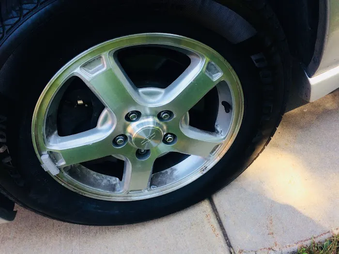 Red Carpet Car Wash Picture 1