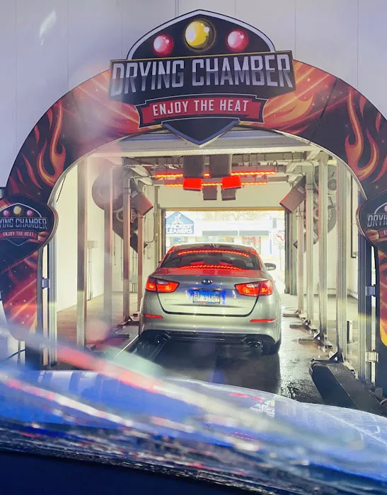 Rainstorm Car Wash Picture 5