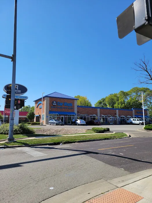 Rainstorm Car Wash Picture 6