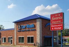 Rainstorm Car Wash photo 4