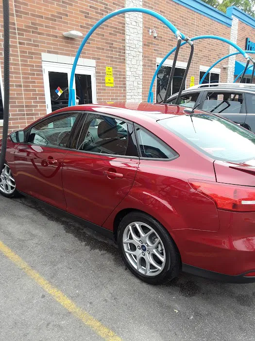 Rainstorm Car Wash Picture 10