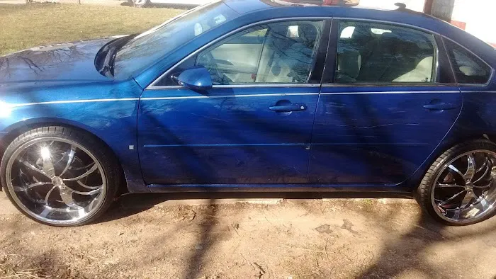 Rainstorm Car Wash Picture 8