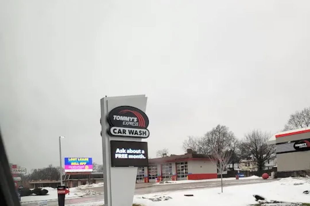 Tommy's Express® Car Wash